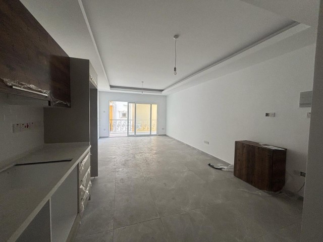 2+1 flat for sale in Kyrenia/Central