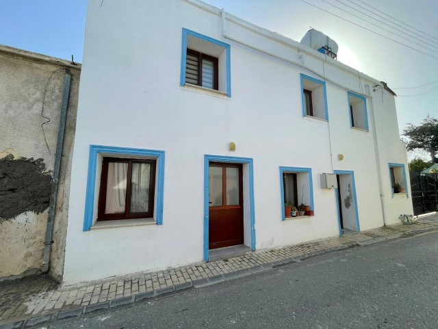 GİRNE/Türk Mahallesi 4+1 detached house for sale