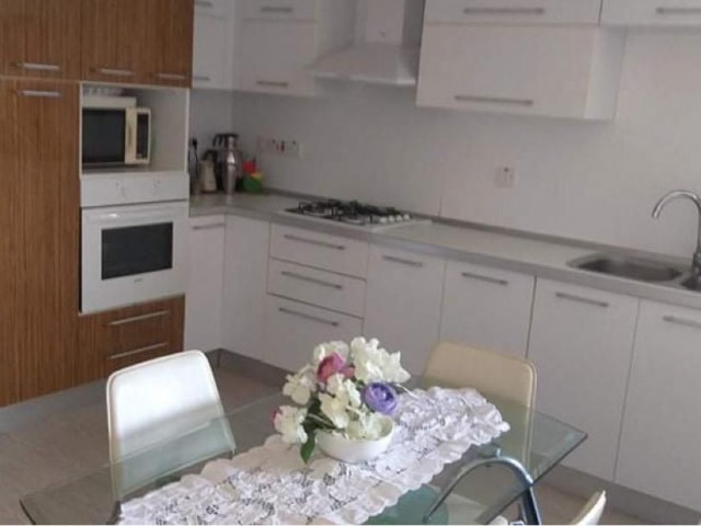 Wohnung zu vermieten in Famagusta, Sakarya, nur wenige Gehminuten von der EMU entfernt
