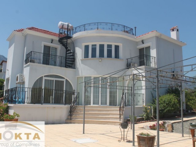 Fully furnished villa for  sale in Alsancak