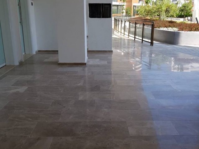 Girne merkezde rezidans sitede satılık 1+1 ortak havuzlu daire