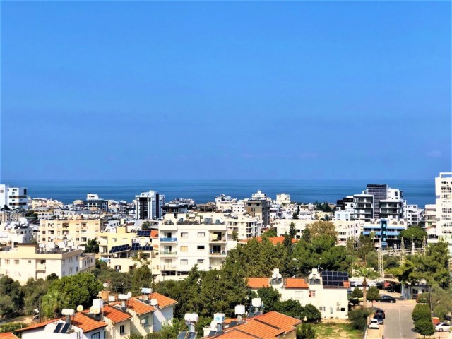 پنت هاوس برای فروش in Girne Merkez, گیرنه