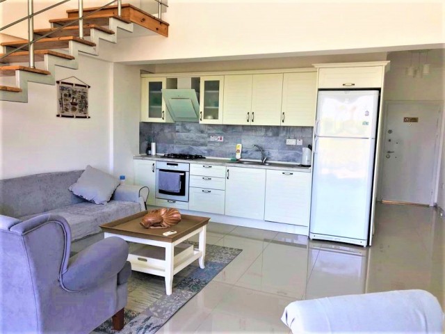 Denize sıfır  satılık geniş 2+1 townhouse