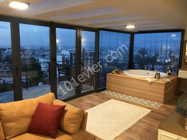 For rent luxury apartment in city center