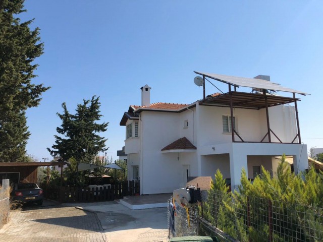 3+1 Resale villa in Edremit