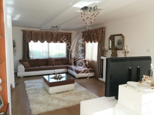 FULL FURNISHED 3+ 2 VILLA WITH PRIVATE POOL IN ALSANCAKTA!!! ** 