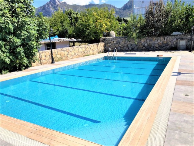 Flat To Rent in Karaoğlanoğlu, Kyrenia