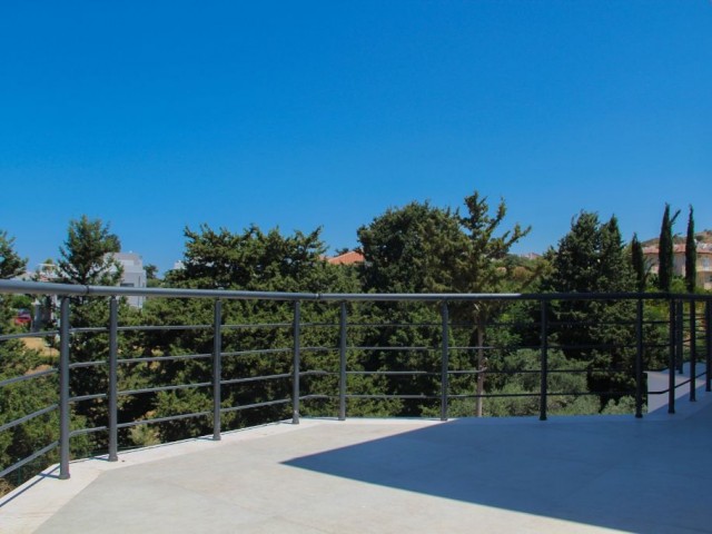 4 + 1 VILLAS FOR SALE IN KYRENIA ALSANCAK!!! ** 