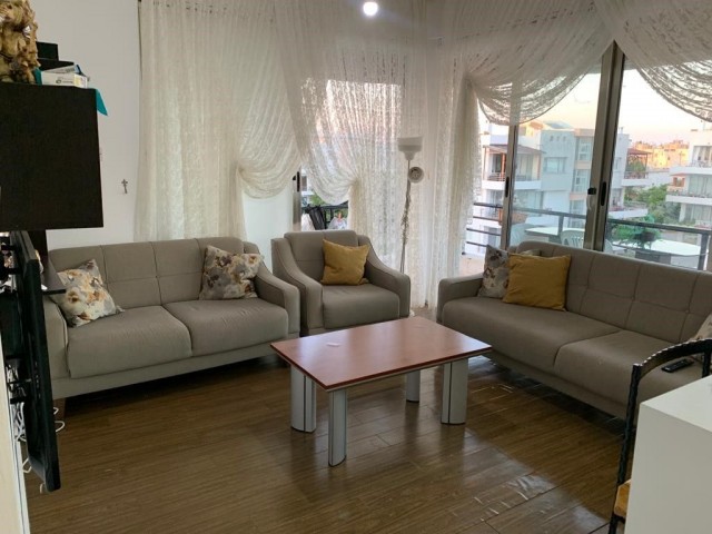 Flat For Sale in Girne Merkez, Kyrenia