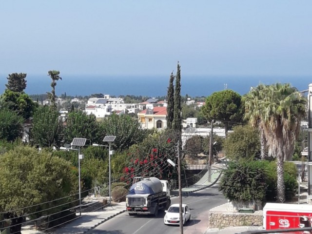 Girne/Alsancak bölgesinde satılık 2+1 daire 