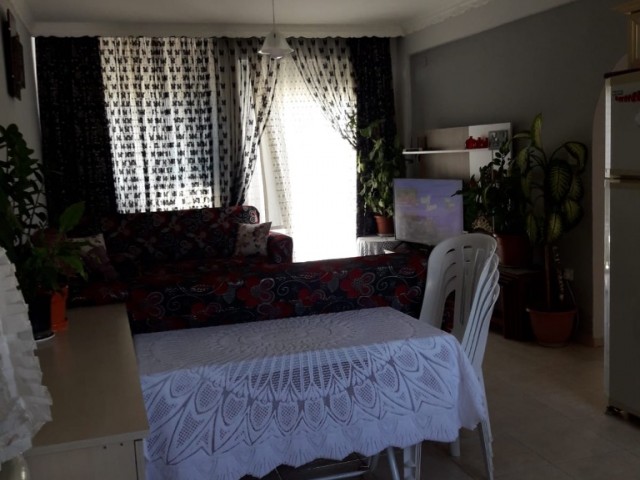 Girne/Alsancak bölgesinde satılık 2+1 daire 