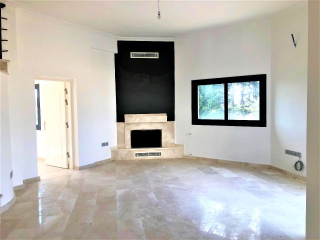 Villa in 1200m2 Grundstück zum Verkauf in Alsancak ** 