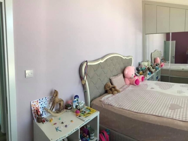 Kiralık temiz ve bakımlı özel havuzlu villa