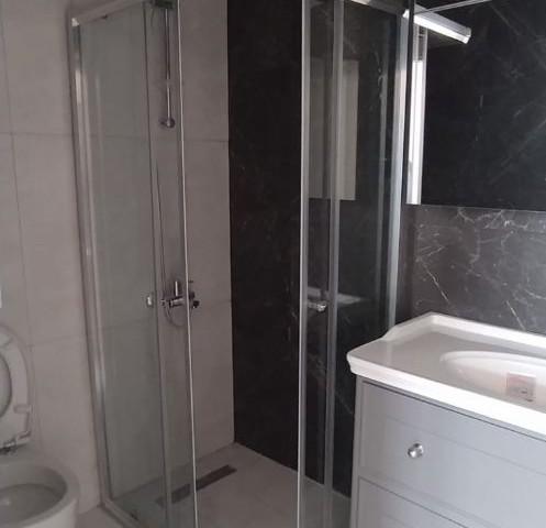 Flat To Rent in Alsancak, Kyrenia