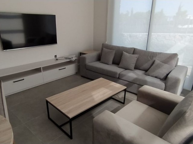 Flat To Rent in Alsancak, Kyrenia