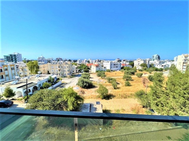 2+1 apartments ready to move to the center of Kyrenia ** 