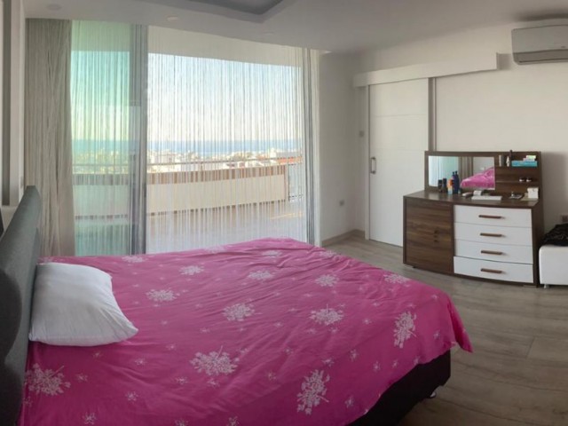 Sea view apartment for sale in a residence in the center of Kyrenia ** 