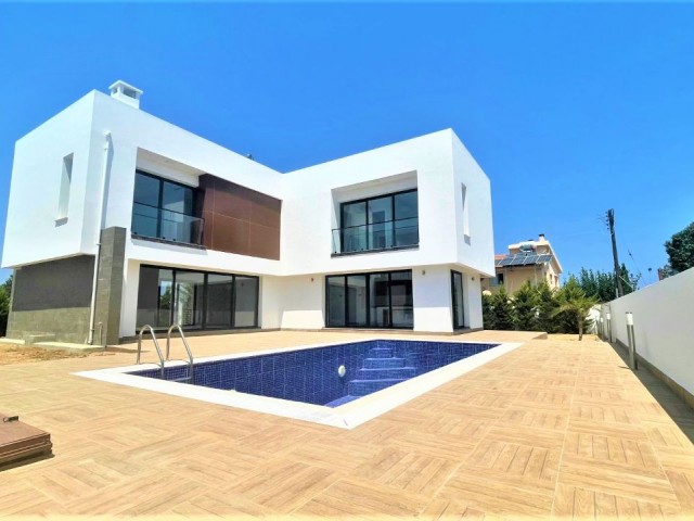 Girne/Çatalköy bölgesinde satılık lüks villa