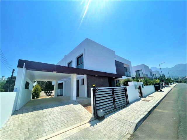 Girne/Çatalköy bölgesinde satılık lüks villa