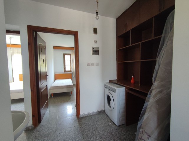2+1 Wohnung Zu vermieten in Kyrenia Olivenhain ** 