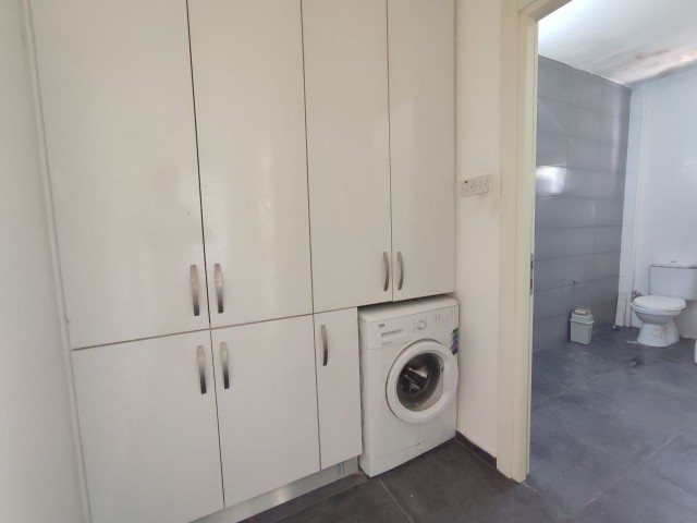 2+1 Wohnung Zu vermieten in Kyrenia Olivenhain ** 