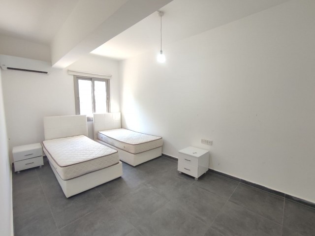 2+1 Wohnung Zu vermieten in Kyrenia Olivenhain ** 