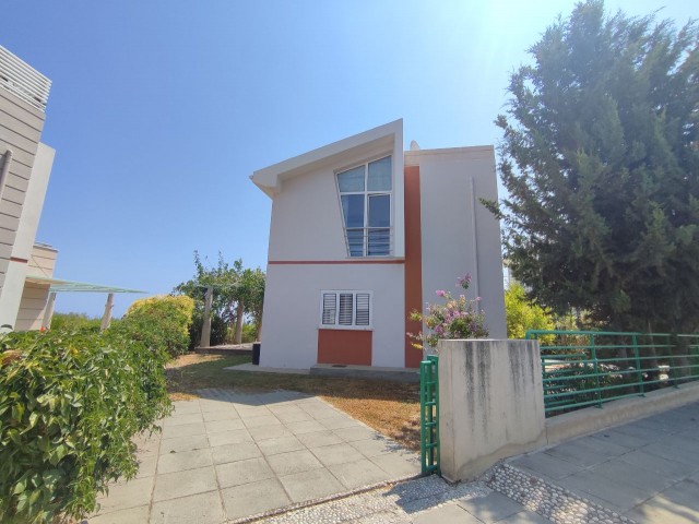 Kyrenia Ozanköy / Möblierte 2 + 1 Villa Zu Vermieten / Gemeinschaftspool ** 