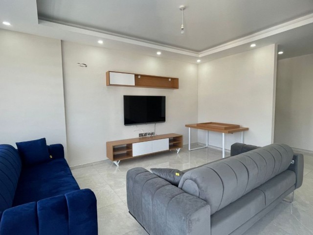 LUXURY 2 + 1 APARTMENT FOR RENT IN THE CENTER OF KYRENIA ** 