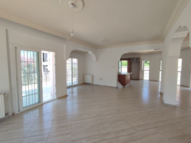 Villa For Sale in Doğanköy, Kyrenia