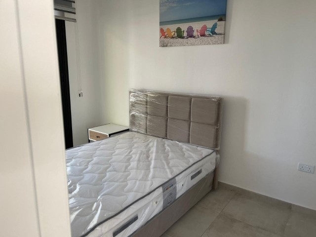 Girne Ozanköy'de 2+1 Full Eşyalı Havuzlu Kiralık Daire