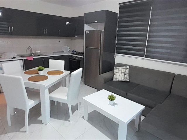 GİRNE MERKEZDE 1+1 SATILIK DAİRE