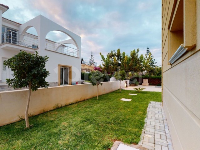 VILLA FOR SALE IN GİRNE ALSANCAK WALKING DISTANCE TO THE SEA