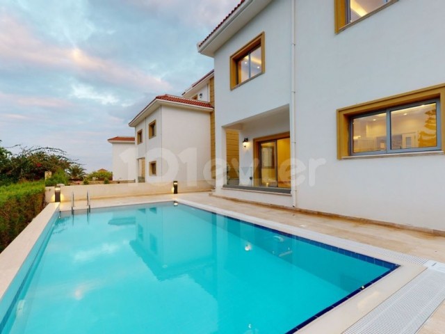 VILLA FOR SALE IN GİRNE ALSANCAK WALKING DISTANCE TO THE SEA