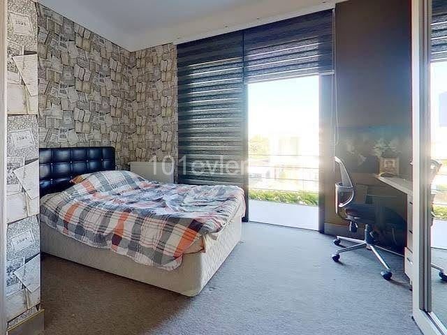 Prächtige 4+2 Luxusvilla mit türkischer Besitzurkunde in Catalkoy, Kyrenia