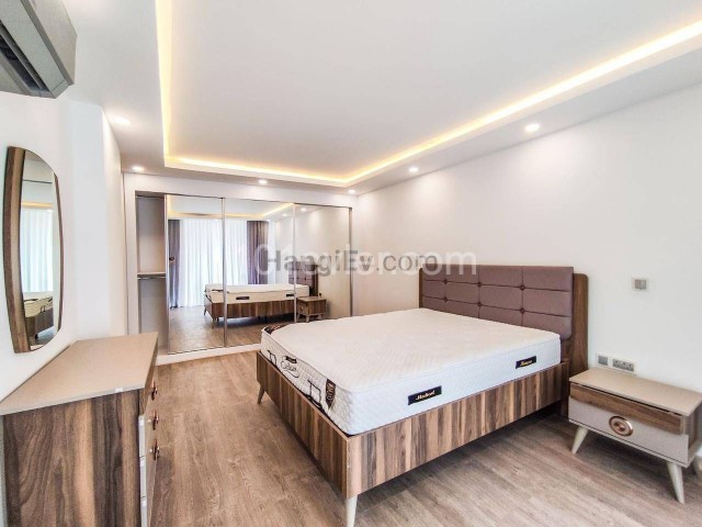 Luxury 4+1 Apartment for Rent in Kyrenia Center