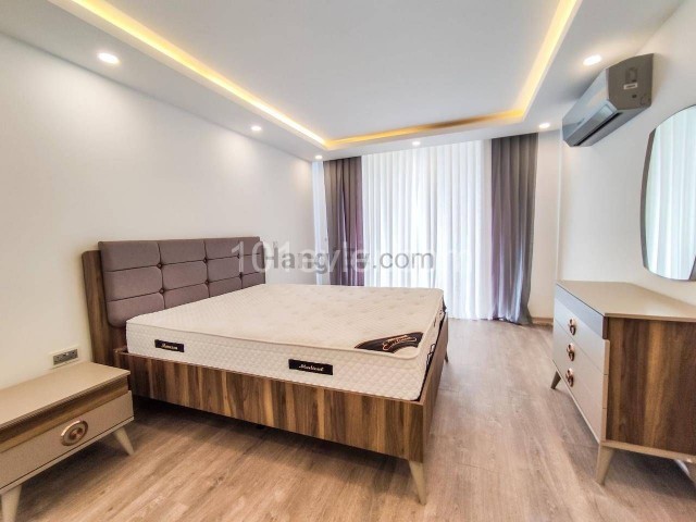 Luxury 4+1 Apartment for Rent in Kyrenia Center