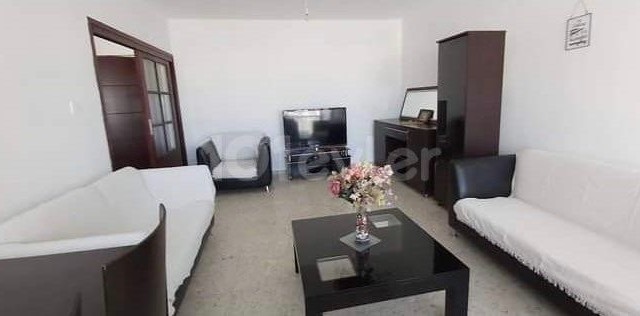 3+1 FLAT FOR SALE IN KYRENIA CENTER