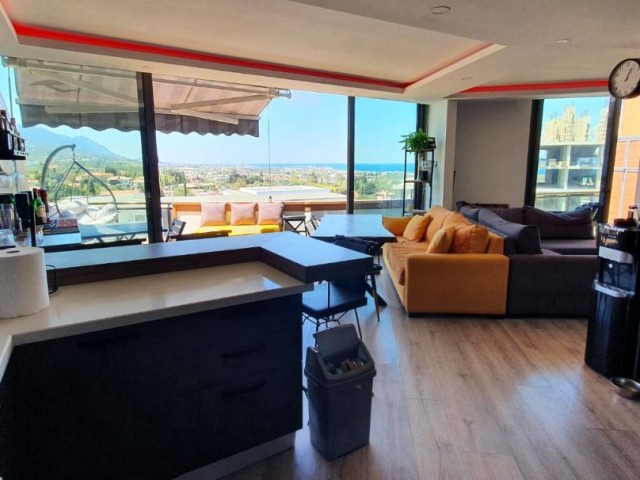 Voll möblierte Luxus 2+1 Duplex-Wohnung zu verkaufen in Kyrenia Centre