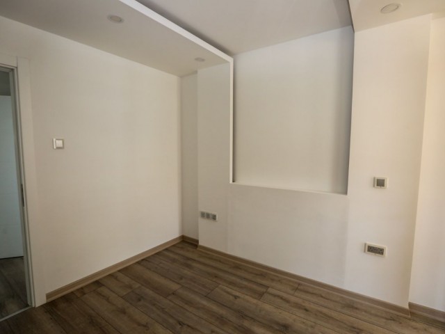 Girne Merkez'de Full Eşyalı Satılık 3+1 Lüks Dubleks Daire