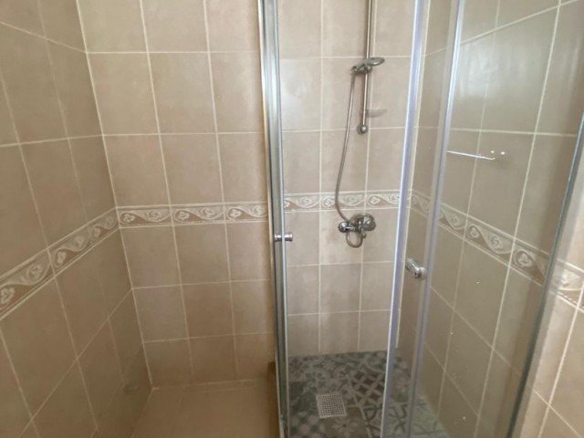 Girne Karşıyaka'da 3+1 Kiralık Lüks Villa