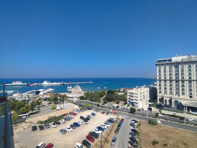 3+1 Penthouse zu vermieten mit einzigartigem Meerblick im Zentrum von Kyrenia am Meer