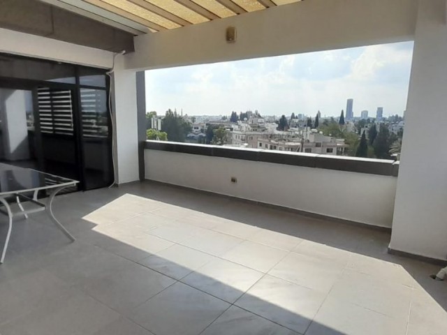 2+1 PENTHOUSE ZU VERMIETEN IN NIKOSIA