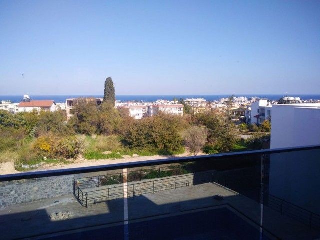 2+1 FLATS FOR SALE IN GIRNE ALSANCAK