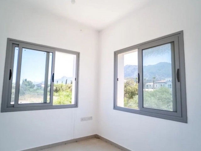 GIRNE ALSANCAKTA SATILIK 1+1 DAIRE MERİT OTELLERİ YAKIN