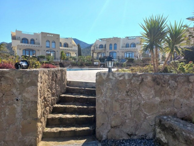 2+1 TOWN HAUSE FOR SALE IN GIRNE ESENTEPE