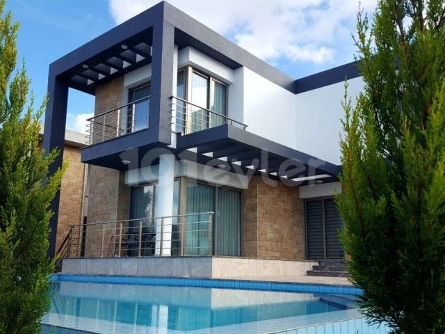 3+1 ULTRA LUXURY VILLA WITH SEA VIEW IN ÇATALKÖY, GİRNE