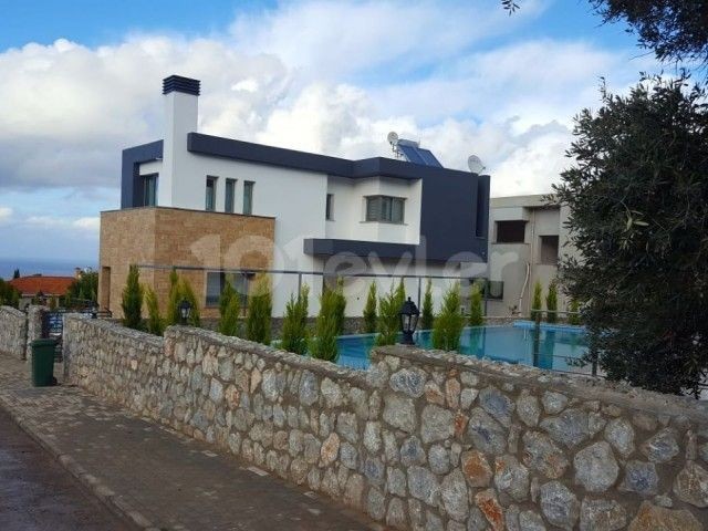 3+1 ULTRA LUXURY VILLA WITH SEA VIEW IN ÇATALKÖY, GİRNE