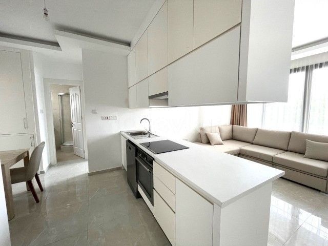 GİRNE ALSANCAK'DA SATILIK HAVUZLU SİTEDE 3+1 DAİRE