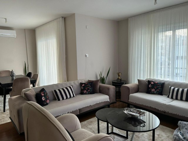 3+1 FLAT FOR SALE IN KYRENIA CENTER