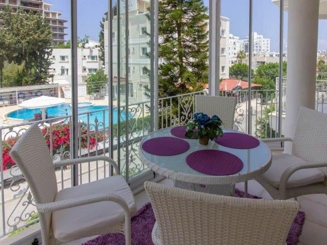 4+1 PENTHOUSE WITH SHARED POOL IN KYRENIA CENTER URGENT SALE (SUPER PRICE)